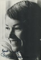 Glenda Jackson, CBE signed Black and White Photo 6x4 Inch. Was an English actress and politician.