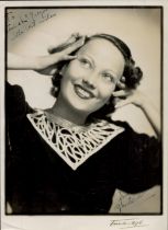 Merle Oberon - lovely early 10x8 black and white vintage photograph inscribed 'To Jessie McGregor,