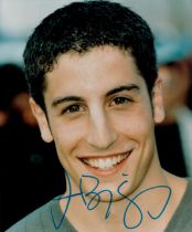 Jason Biggs signed 10x8 inch colour photo. Good condition Est.