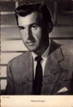 Stewart Granger signed 6x4 inch black and white photo. Good condition Est.