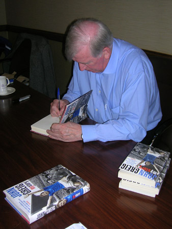 Autographed JOHN GREIG Book : A hardback book 'My Story' by former Rangers and Scottish captain JOHN - Image 2 of 2