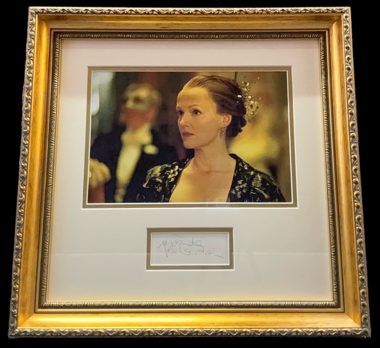 Miranda Richardson mounted signature with colour photo from her role is The Phantom of the Opera,