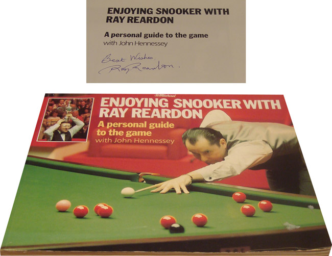 Autographed RAY REARDON Book : A very large softback book 'Enjoying Snooker with Ray Reardon' by
