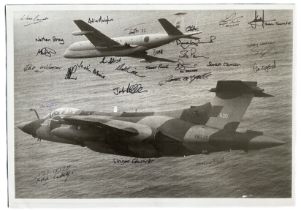 26 RAF Lossiemouth veterans signed 14 x 12 inc b/w image of Nimrod and Buccaneer. Includes Nathan