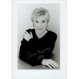 Anne Murray signed 7x5 inch black and white photo. Dated 1999. Good condition Est.