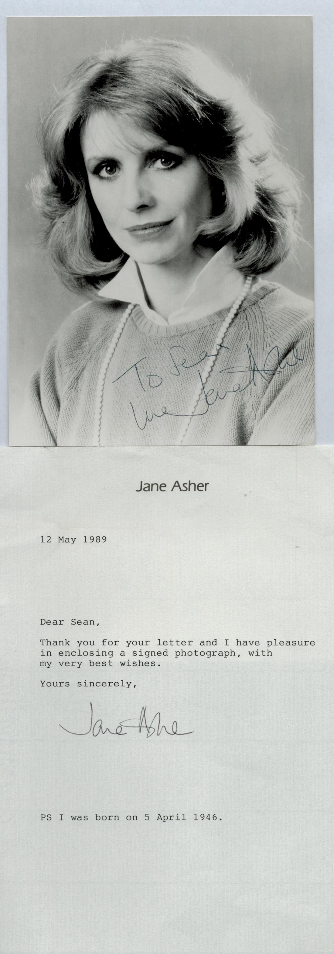 Jane Asher signed black & white photo 7x5 Inch Dedicated. Plus, TLS Thank you letter dated. 12 May