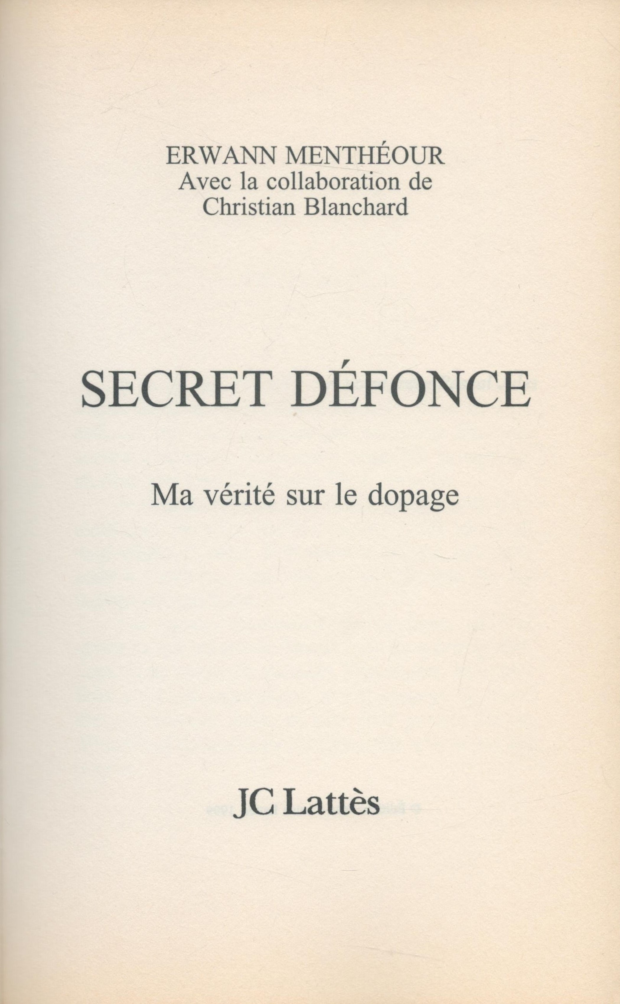 Secret Defonce softback book. UNSIGNED. Good condition Est. - Image 2 of 3