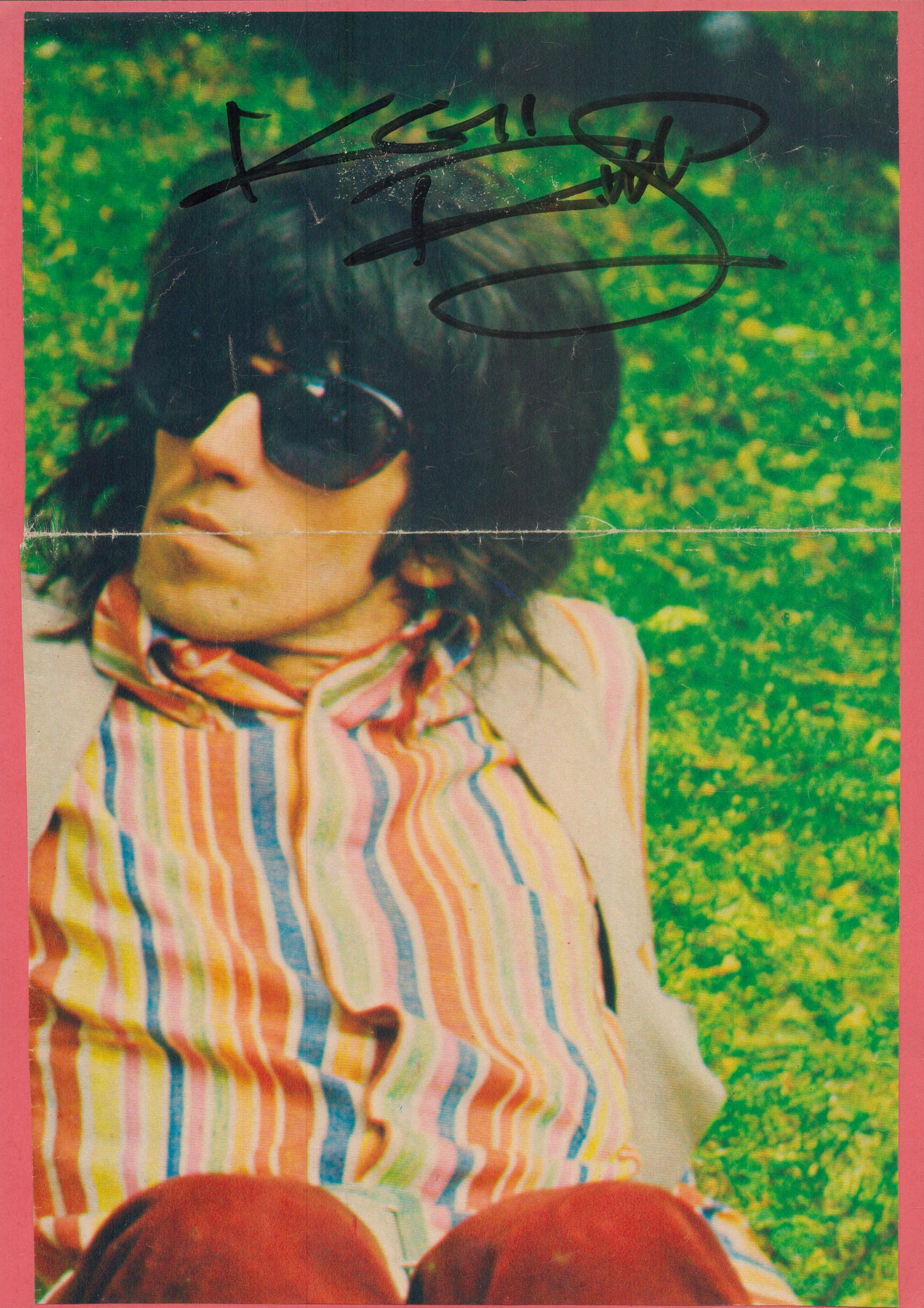 Keith Richards signed 11.5x8 inch colour magazine photo. Good Condition. All autographs come with
