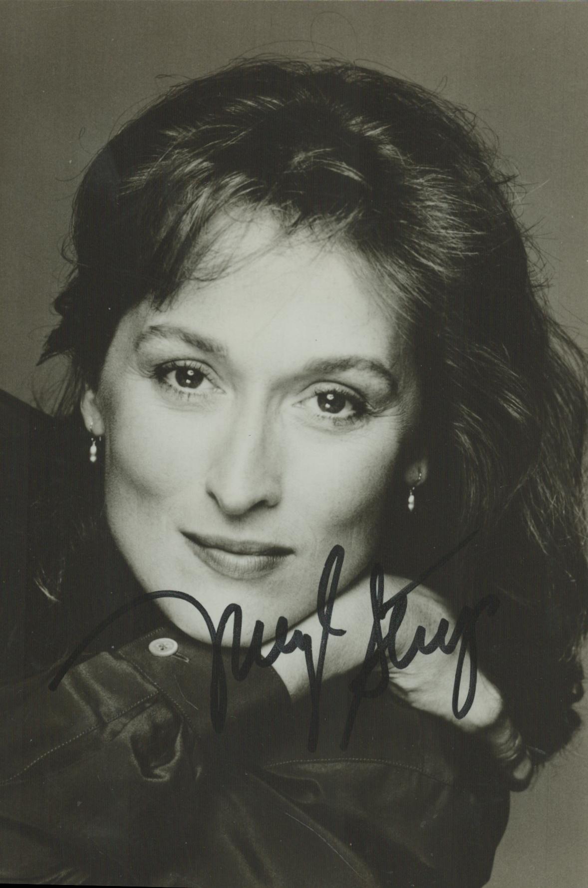 Meryl Streep signed 6x4 inch black and white photo. Good Condition. All autographs come with a