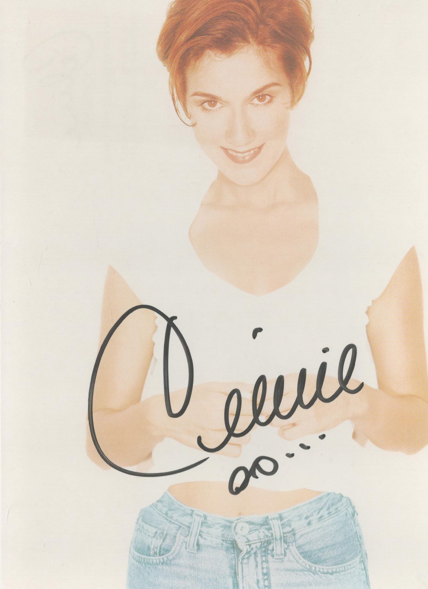 Celine Dion signed 7x5 inch approx. colour promo photo. Good Condition. All autographs come with a