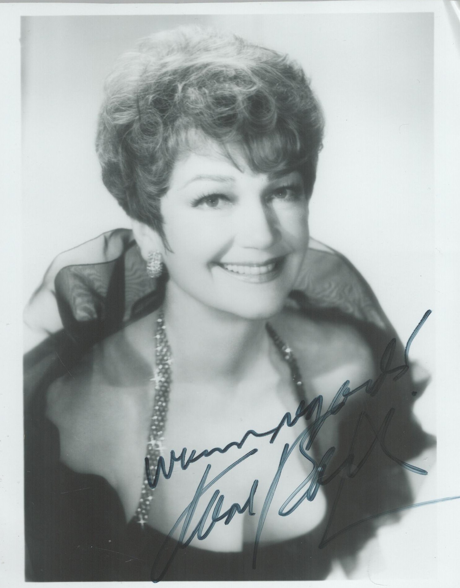 Anne Baxter signed 6x5 inch black and white photo. Good Condition. All autographs come with a