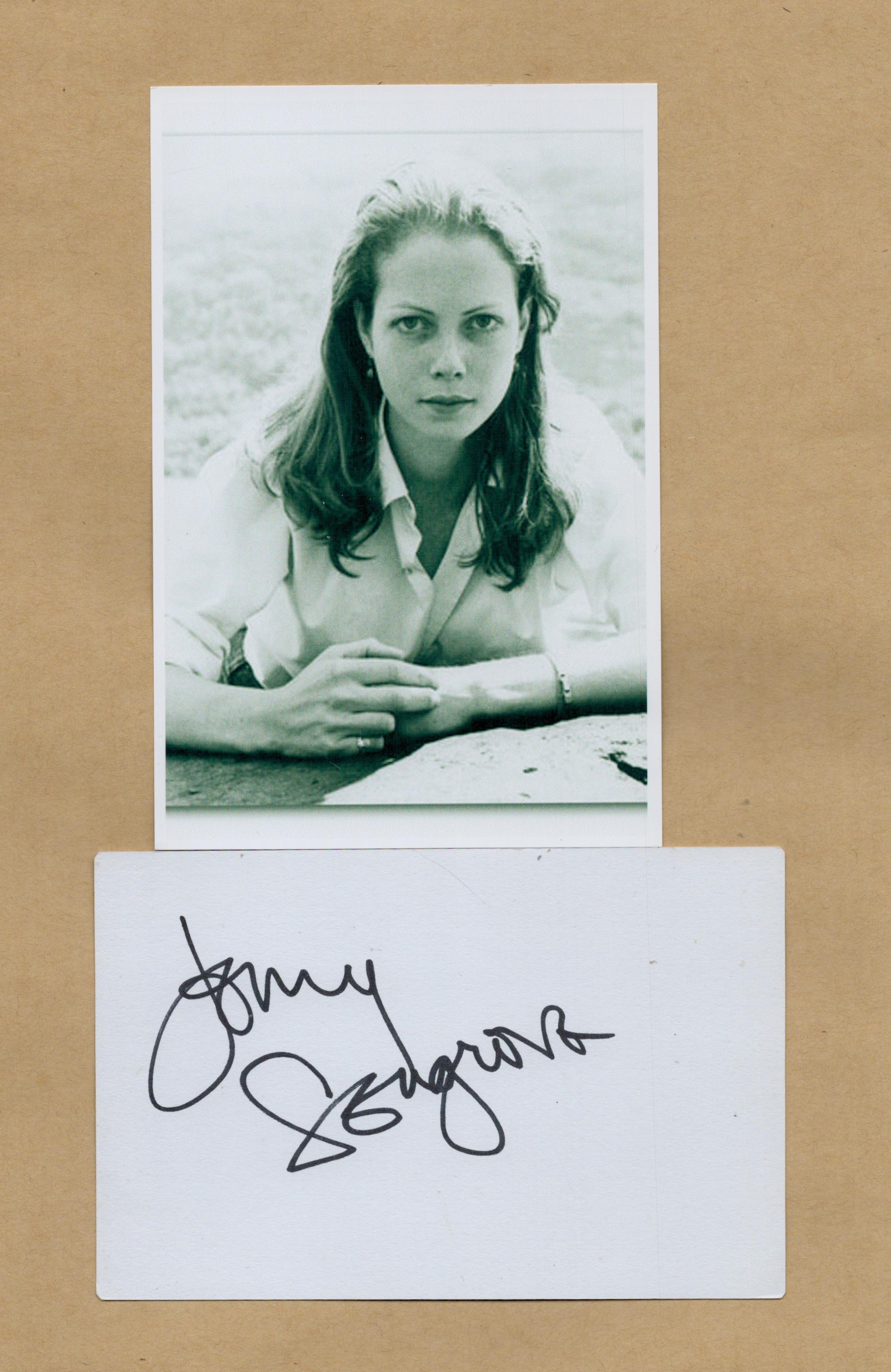 Jenny Seagrove signed 6x4 inch white card and 6x4 inch black and white photo. Good Condition. All