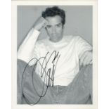 DAVID COPPERFIELD American Magician signed 8x10 Photo. Good Condition. All autographs come with a