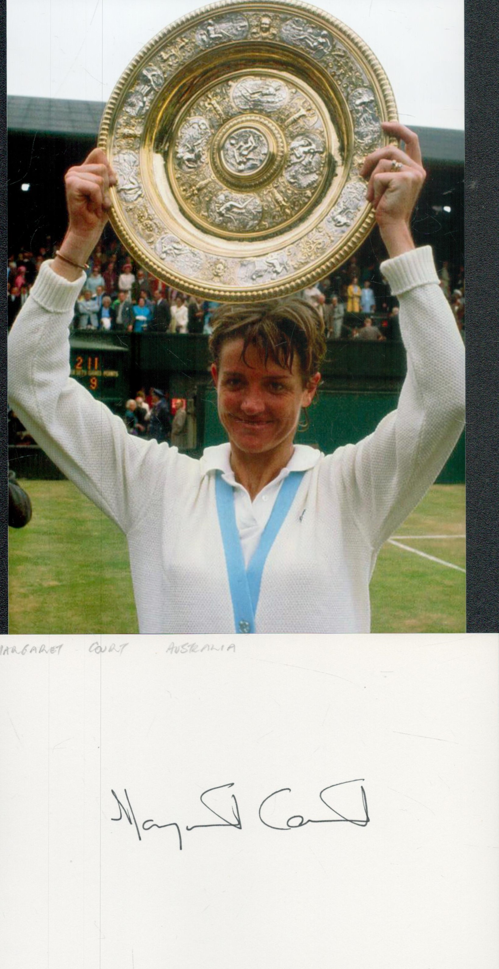 MARGARET COURT Tennis Legend signed card with Wimbledon Open Photo . Good Condition. All