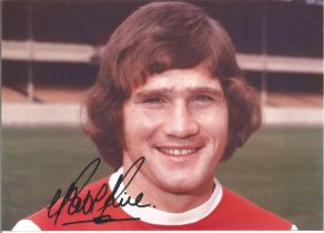 Pat Rice signed colour photo. Measures 8 inch by 11-inch appx. Good Condition. All autographs come