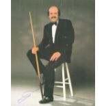 Willie Thorne signed 10x8 inch colour photo. Good condition. All autographs come with a