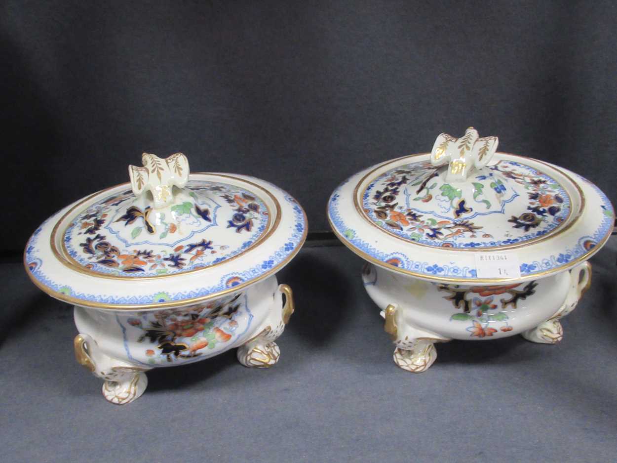 A Grainger's Worcester part imari dessert service, circa 1820, decorated with central peony - Image 3 of 7