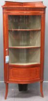 An Edwardian mahogany freestanding corner cabinet 158 x 71 x 48cm