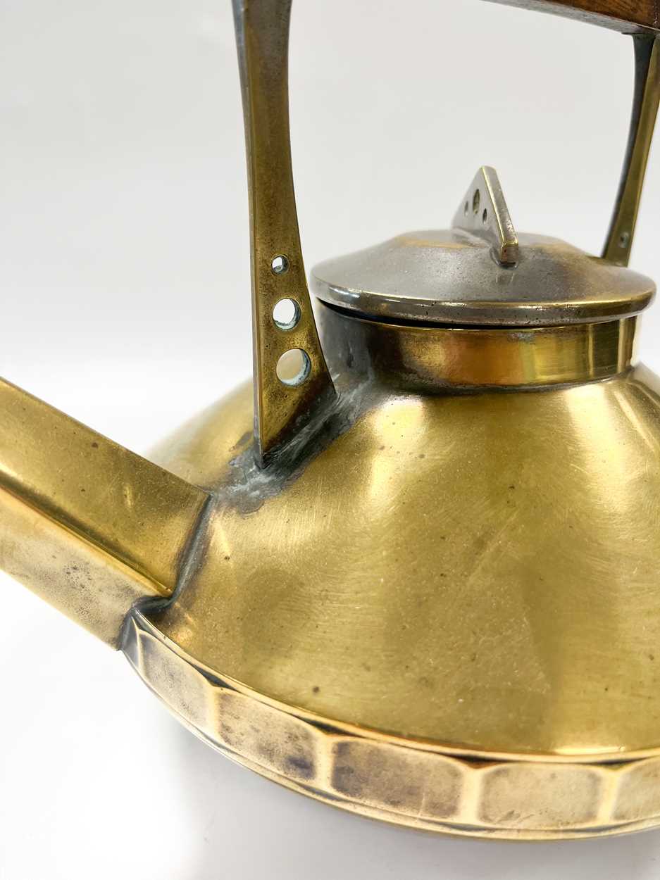 A Secessionist brass kettle by the Berliner Metallwarenfabrik, - Image 4 of 12