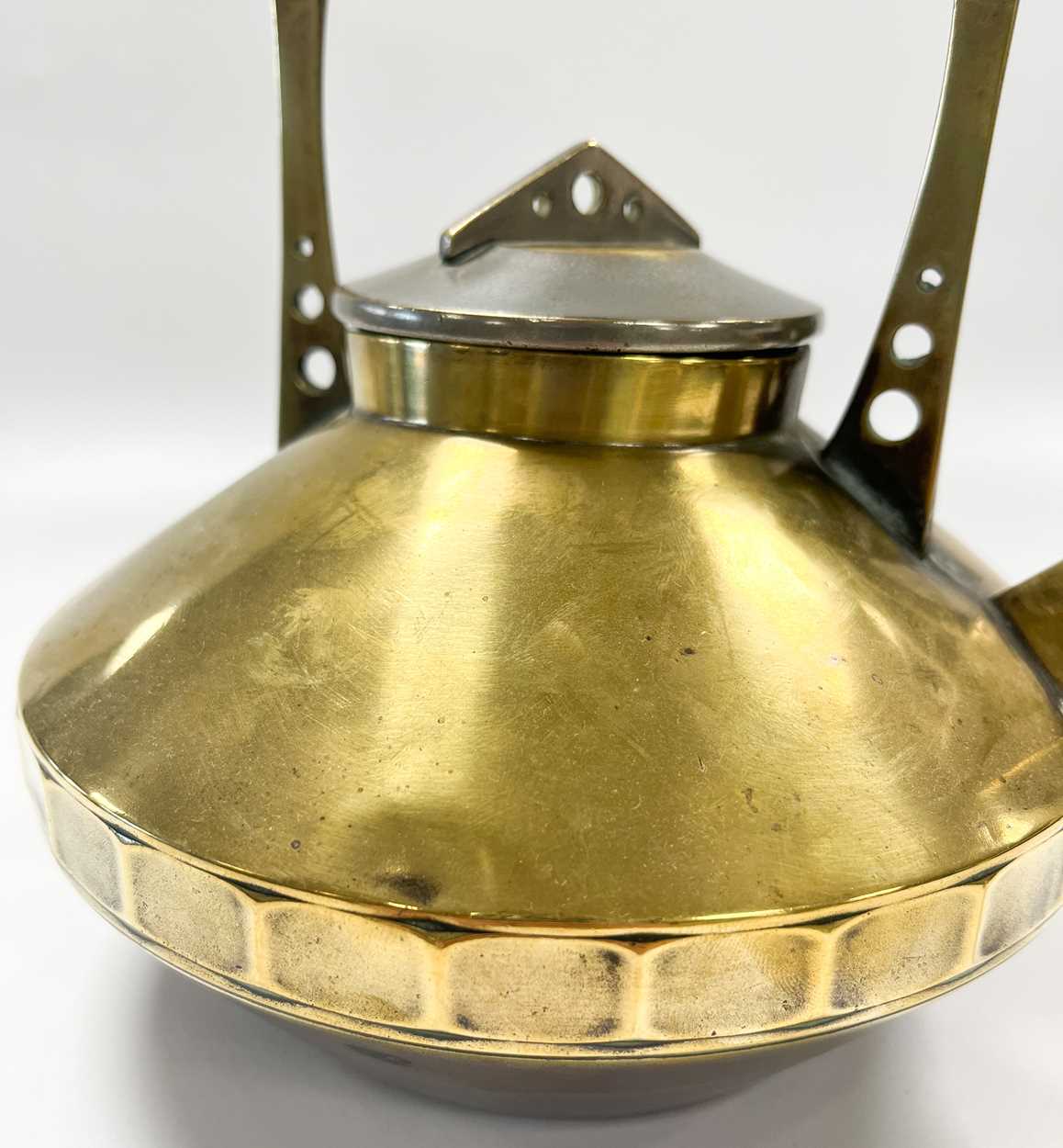 A Secessionist brass kettle by the Berliner Metallwarenfabrik, - Image 6 of 12