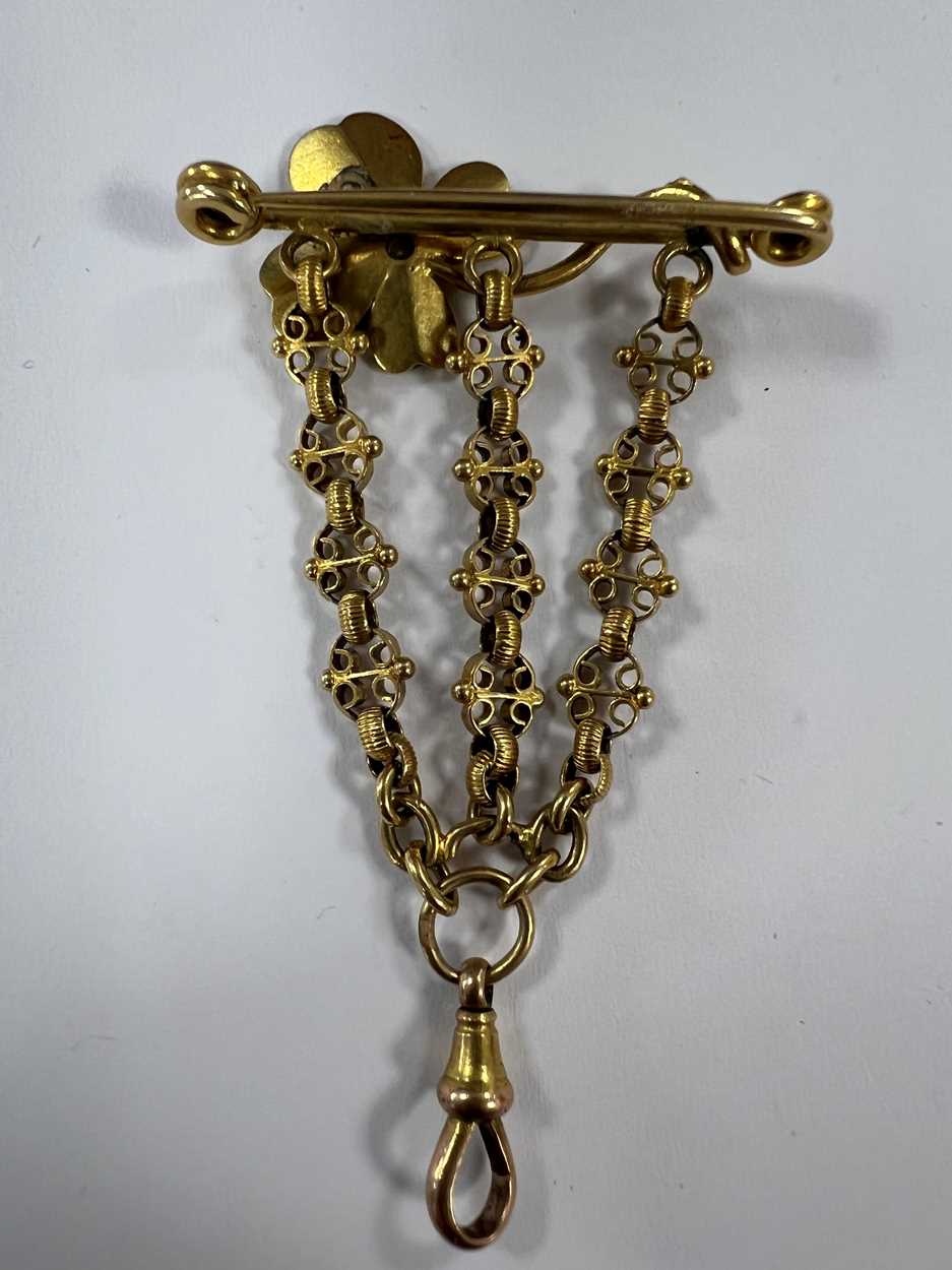 Unsigned - An open faced fob watch with brooch attachment, - Image 5 of 9