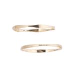 Two 9ct gold bangles,