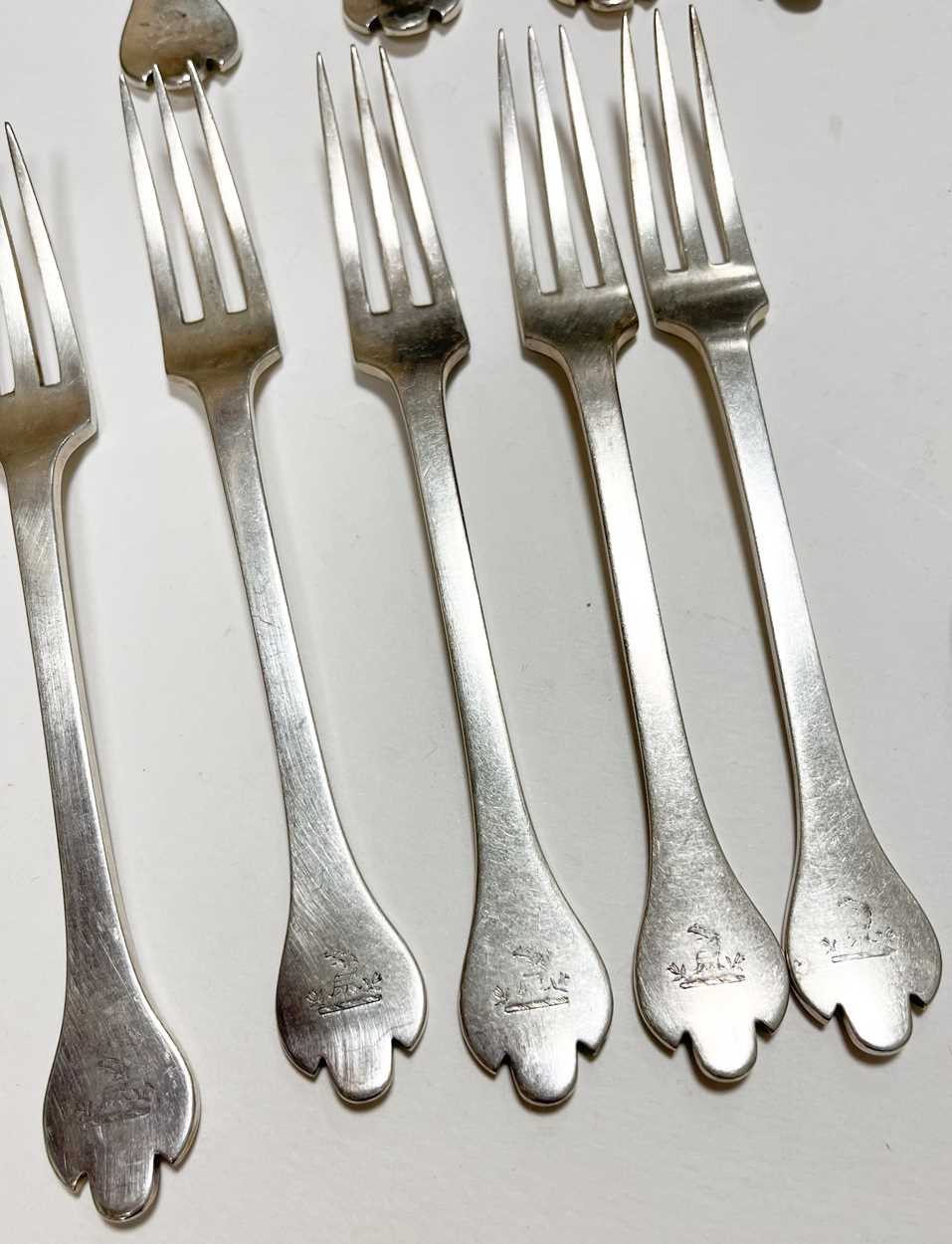 A 108-piece set of George V silver cutlery and flatware, - Image 5 of 10