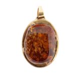 A continental amber pendant,