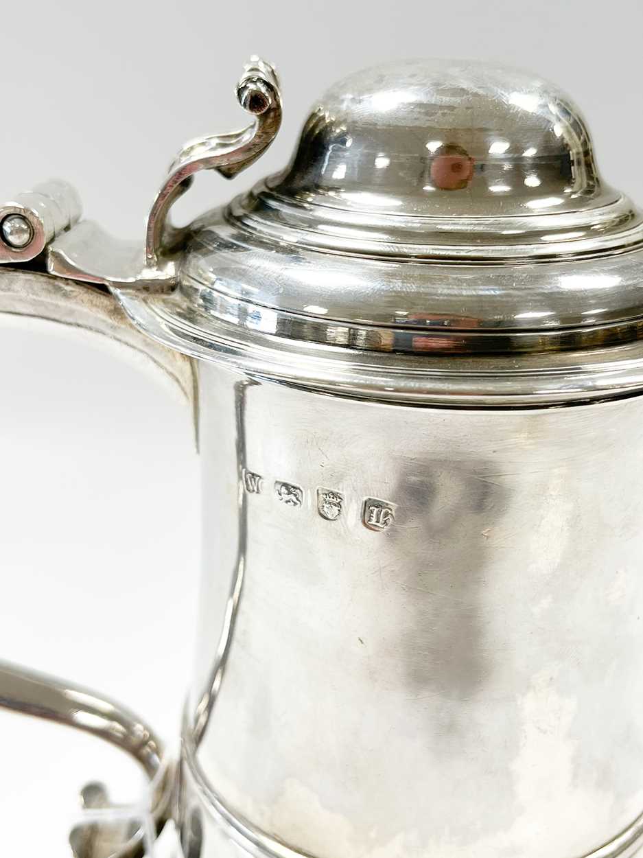 A George III 18th century silver lidded tankard, - Image 5 of 6