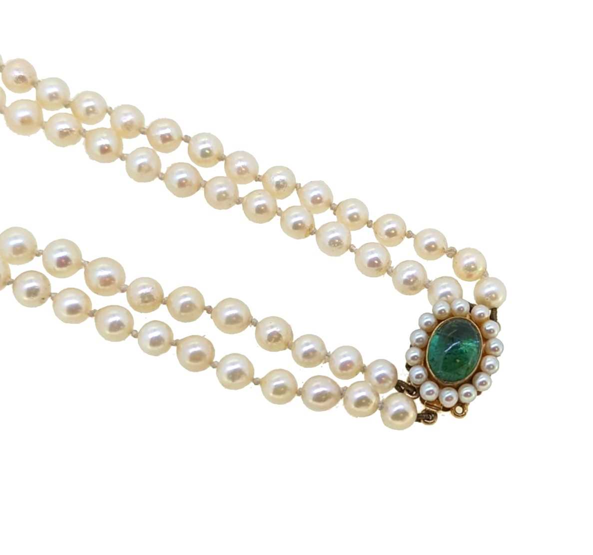 A double row pearl choker necklace,