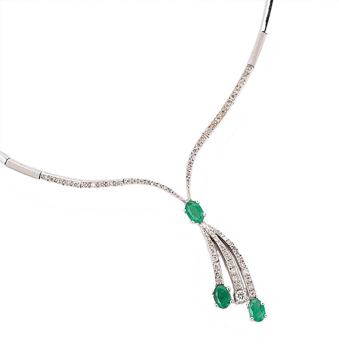 An emerald and diamond collarette style necklace,