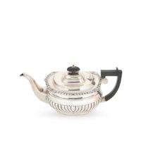 Chester - A George V silver teapot,