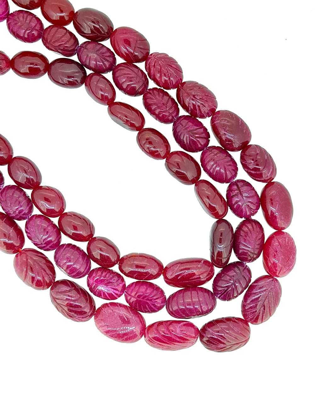 A carved ruby bead necklace, - Image 2 of 3