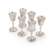 Dublin - A set of 6 Elizabeth II silver goblets,