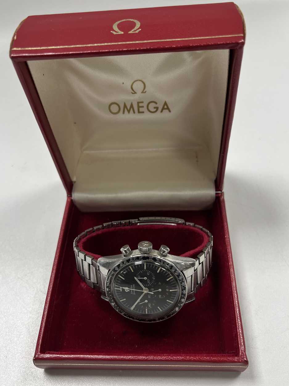 Omega - A steel 'Speedmaster Pre Moon' wristwatch, - Image 14 of 15