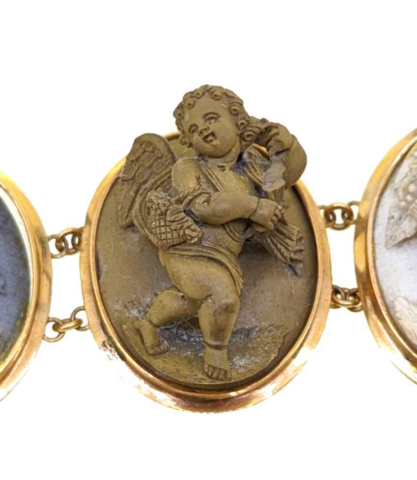 A 19th century lava cameo suite plus one other brooch, - Image 5 of 11