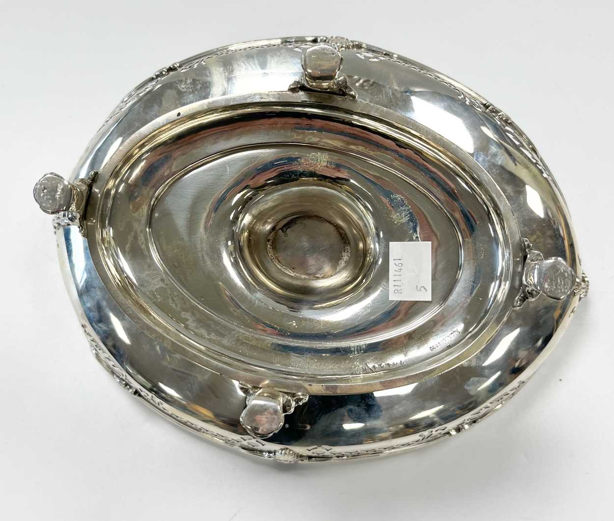 A George V silver fruit bowl - Bild 4 aus 5