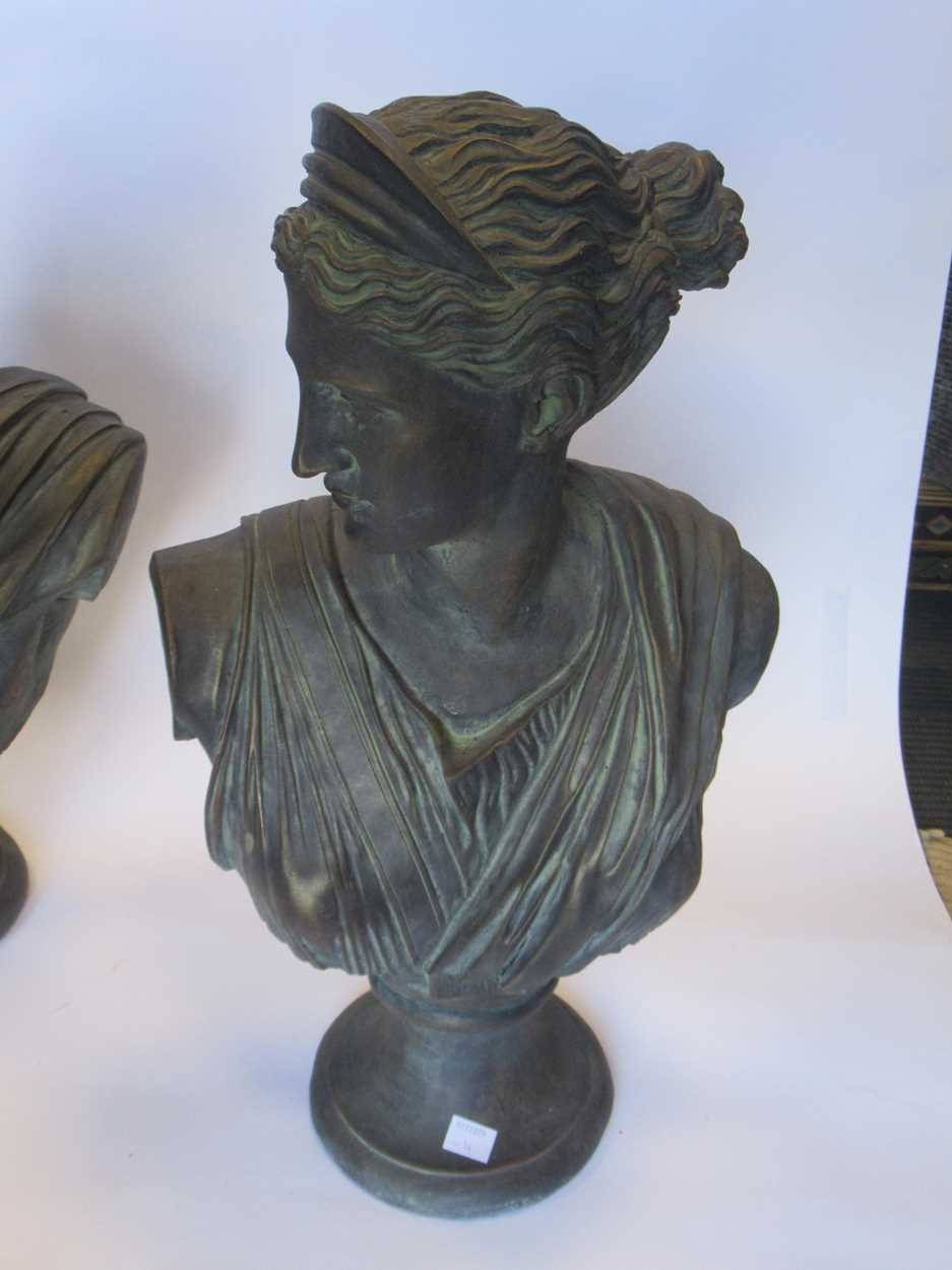 A pair of classical bronzed terracotta busts of Apollo and Diana, app. 51cm high - Image 7 of 7