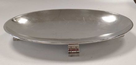 A German metalwares '835' standard oval dish, together with a pair of continental metalwares