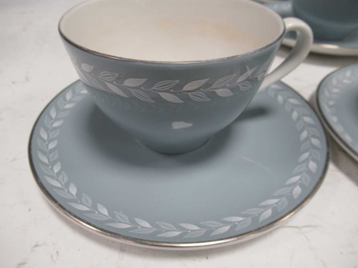 A Royal Doulton Aegean pattern tea service in slate blue with white garlands, silver gilding (qty) - Image 3 of 4