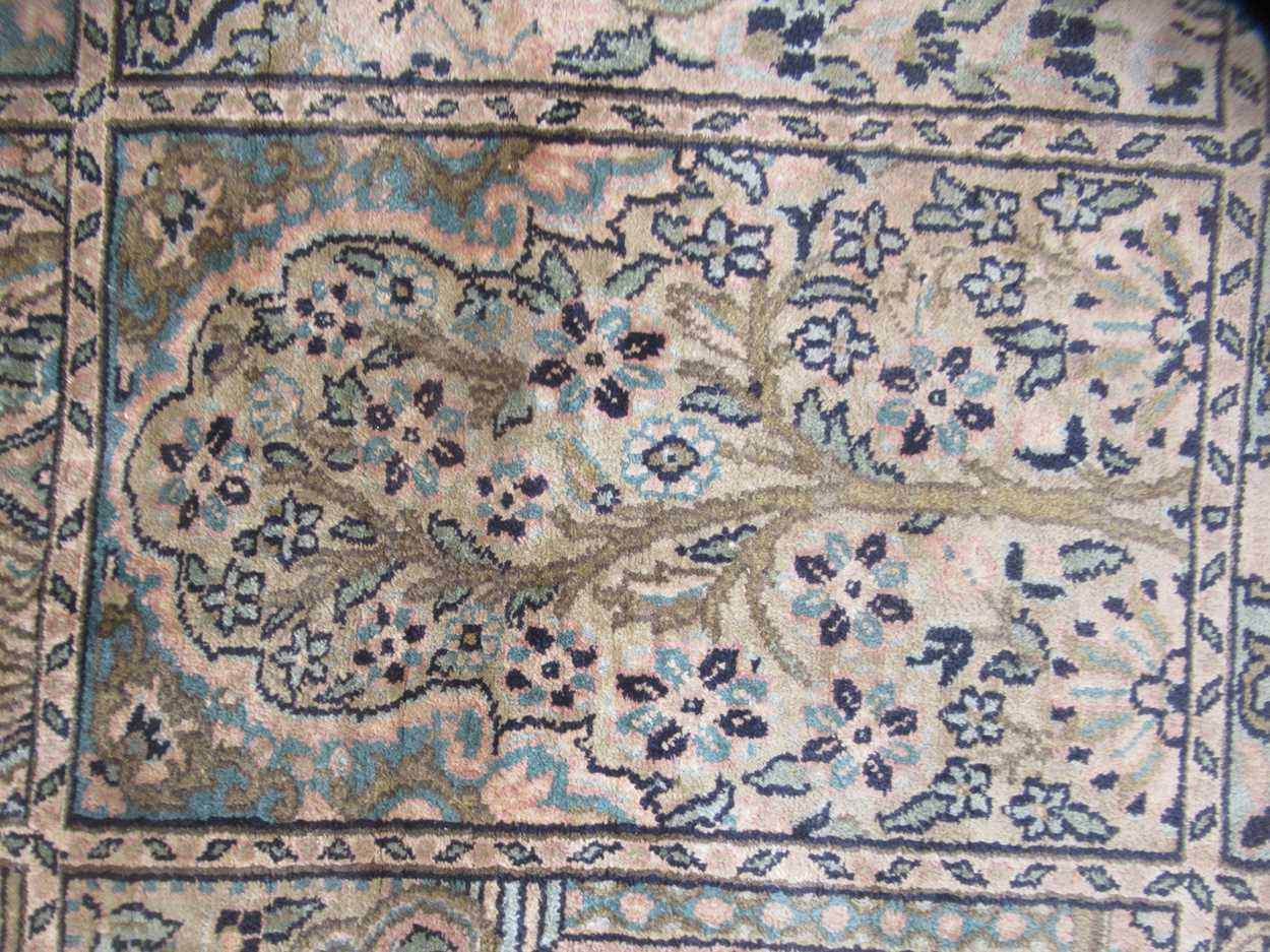 A silk Turkish Hereke rug with a blue and green ground colour 135 x 77 cm The rug is heavy - Image 3 of 8