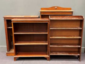Two 20th century mahogany open bookcase 100 x 84 x 24cm and 103 x 87 x 28cm, together with an oak