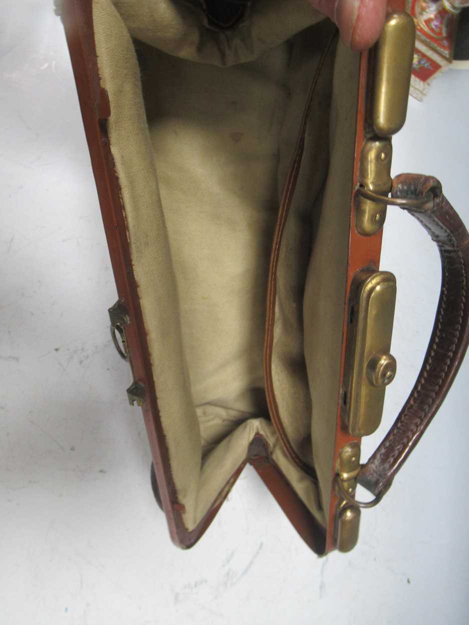 A small hand valise, or hand bag in crocodile leather with brass catches, early 20th century. 22 x - Image 2 of 2