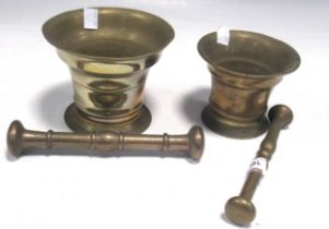 Two brass pestle and mortars (2) Provenance: Collection of Mike Handford, 'Hillsleigh', Burford,