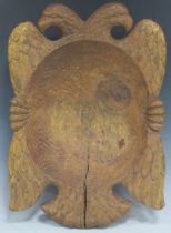 A carved eagle dish 8cm x 41cm x 29cm