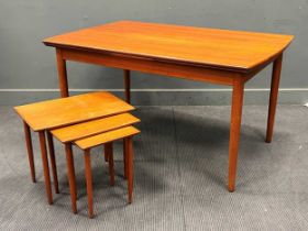 A 20th century Danish teak draw-leaf dining table on turned tapered legs 74 x 90 x 139cm closed