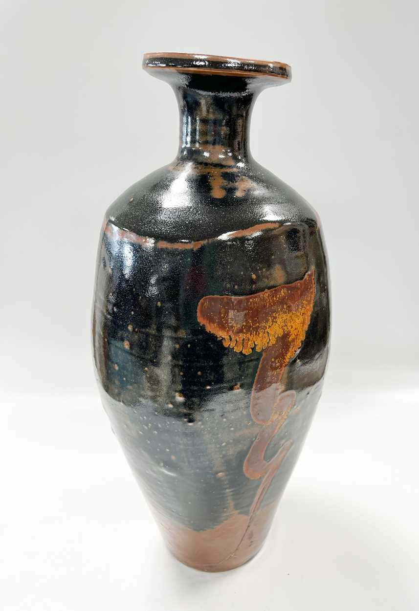 § David Leach OBE (1911-2005), a large bottle form stoneware vase, - Image 4 of 7