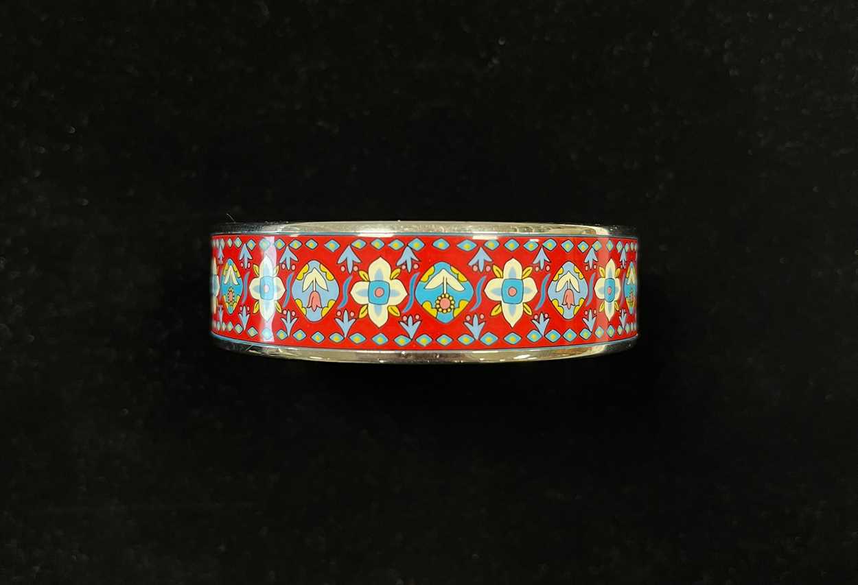 Hermès, Paris, a palladium plated and enamelled bangle, - Image 2 of 4