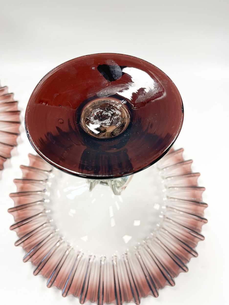 A pair of Murano glass ruffle rimmed tazze, circa 1950, - Image 9 of 12