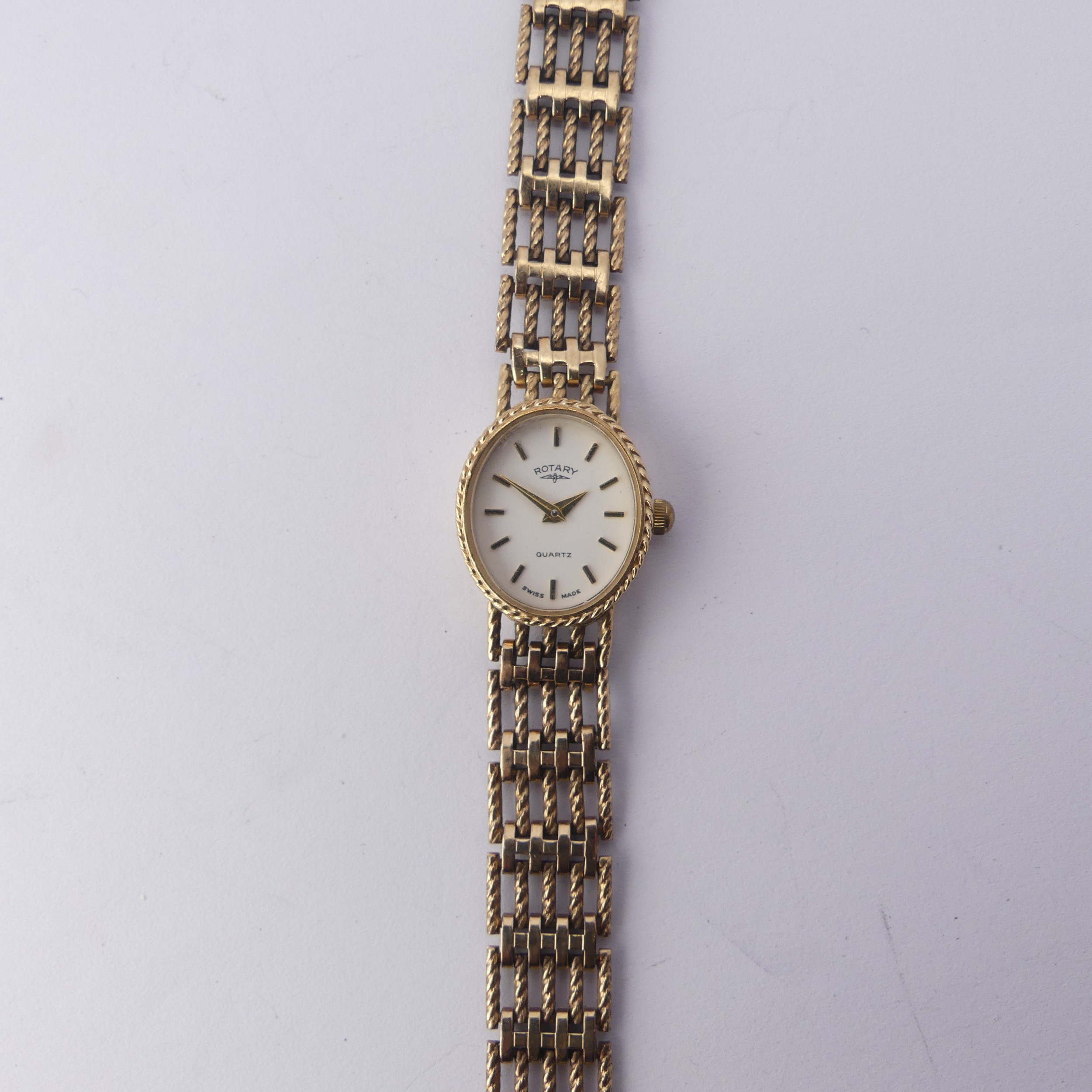 A 9ct gold lady's Rotary Wristwatch, with quartz movement, on a 9ct gold bracelet strap, gross total - Image 3 of 6